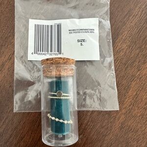 New- Anthropologie Serefina Gold Twisted Stacking Ring Set- Size 5